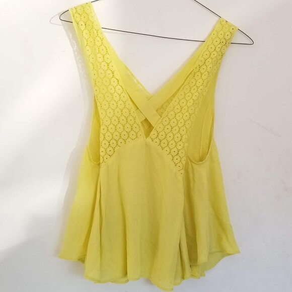 NEW Intimately Free Deep V-Neck Lace Yellow Top XS - Picture 5 of 11
